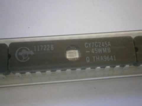 WSI / Cypress WSI57C45-45TMB, CY7C245A-45WMB  Memory 24-PIN DIP