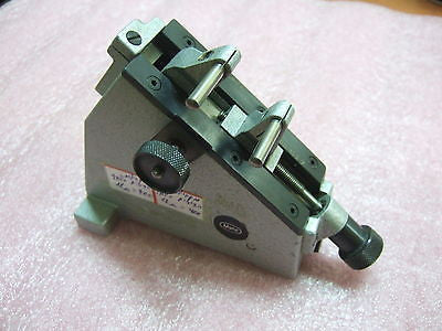 Carl Mahr Thread Comparator Model 706-V 706V
