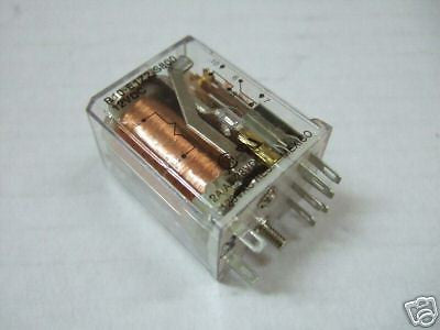 Pair of 12VDC Electromagnetic Relay R10-E1Z2-S800 New 2 Pole